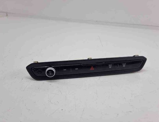 BMW 3 Series G20/G21/G28 (2018-2024) Music Player Buttons 5a63f19 32437239