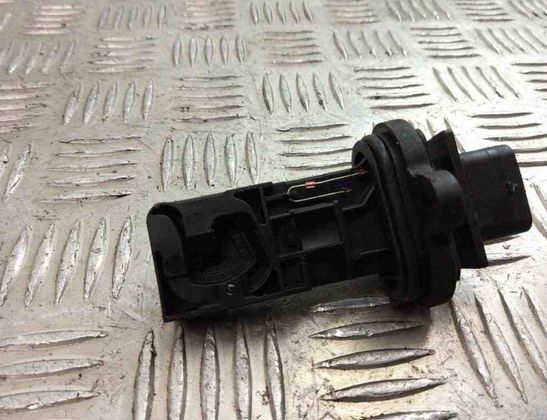 BMW 5 Series F10/F11 (2009-2017) Воздухомер воздушного фильтра 7566990 30998242