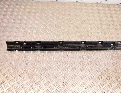 BMW 5 Series F10/F11 (2009-2017) Držiak bočného spojlera 7184777 31004196